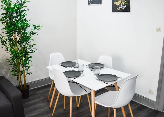 Le Blue St Leon : 2 Pieces Cozy Lit King Size Wifi * Κολμάρ